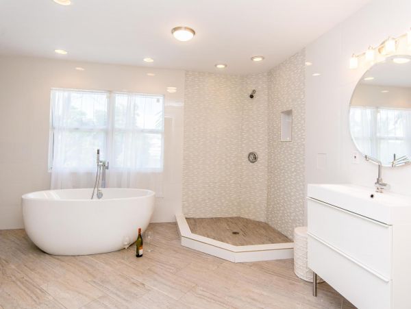 Fort Lauderdale Vacation Rental Home  Private Pool & Hot Tub