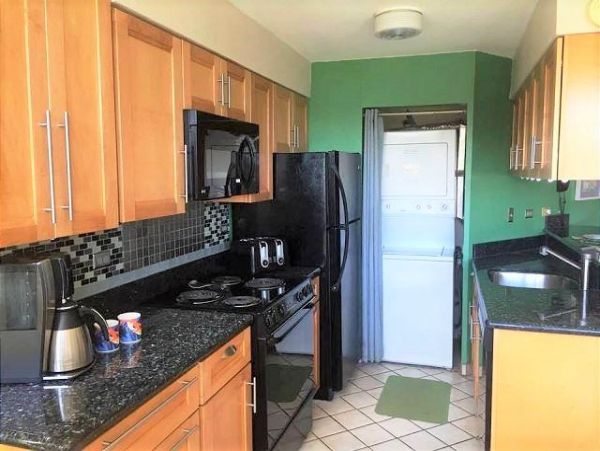 Kihei 2 Bedroom 2 Bath Vacation Condo Partial Ocean Views