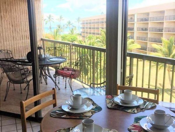 Kihei 2 Bedroom 2 Bath Vacation Condo Partial Ocean Views