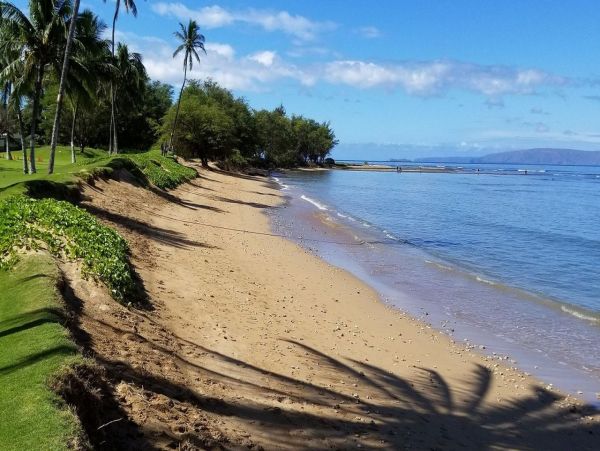 Kihei 2 Bedroom 2 Bath Vacation Condo Partial Ocean Views