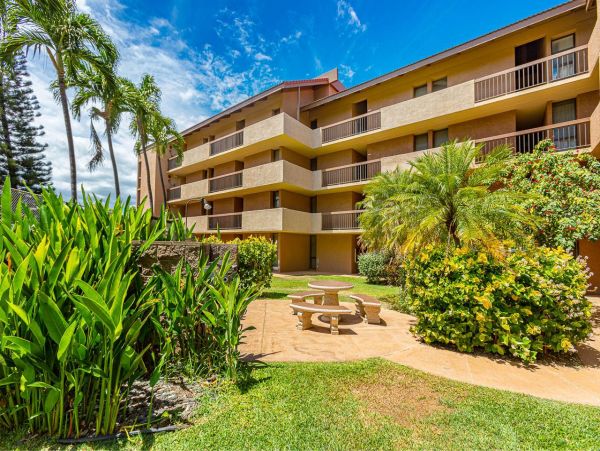 Kihei Best Luxury Vacation Condo Two Bedroom