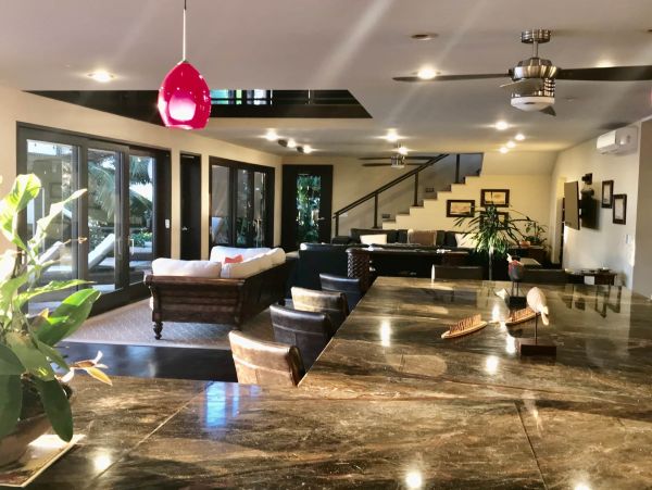Perfect 4 Bedroom Vacation Home with Amazing Views