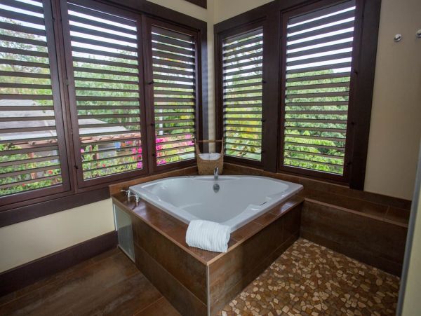 Perfect 4 Bedroom Vacation Home with Amazing Views