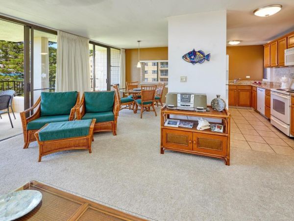 Great Value Maui Vacation Condo Beachfront