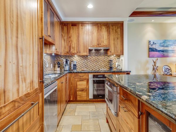 Wailea Beachfront Vacation Rental  Luxury Maui Oceanfront Condo