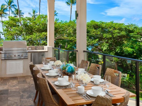 Wailea 3 Bedroom Condo with Partial Ocean Views Sleeps 8
