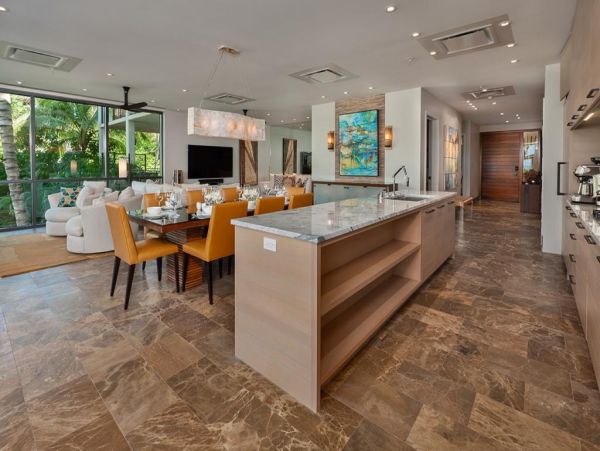 Wailea 3 Bedroom Condo with Partial Ocean Views Sleeps 8