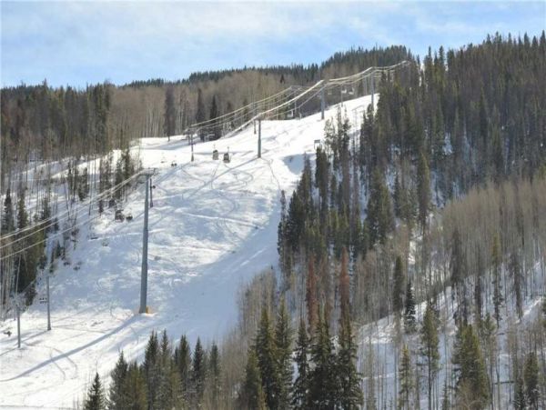 Easy Access to Lionshead Gondola