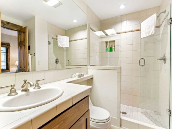 Cozy Vacation Rental 3 Bedrooms in Vail