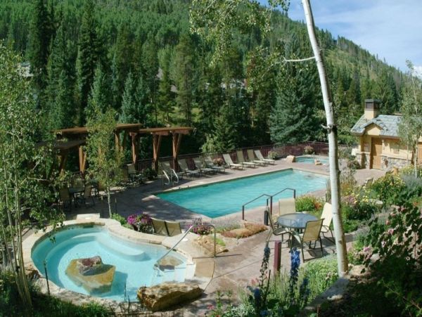 Cozy Vacation Rental 3 Bedrooms in Vail