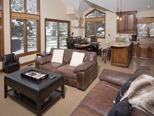 Pet Friendly East Vail Villa