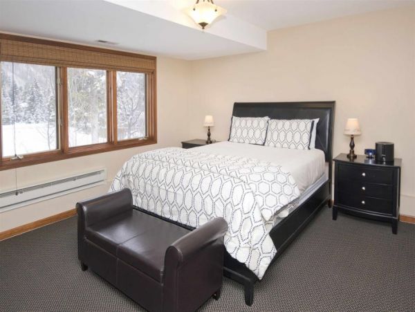 Pet Friendly East Vail Villa