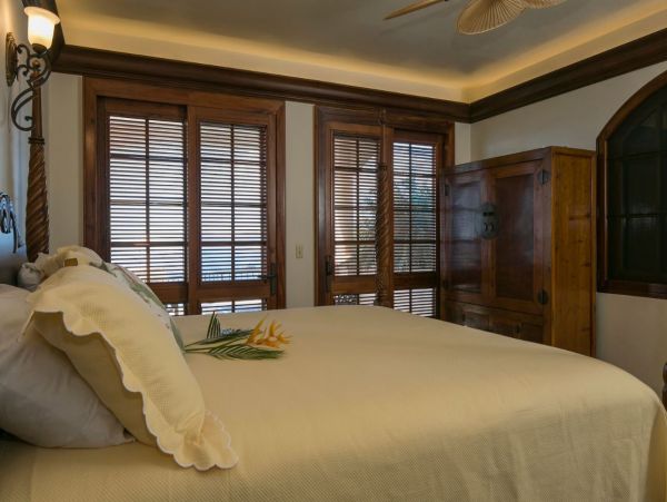 St. John Luxury Vacation Home Ocean Views And Infinity Pool