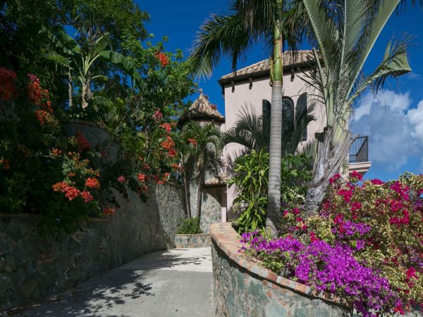 St. John Luxury Vacation Home Ocean Views And Infinity Pool