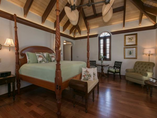 St. John Luxury Vacation Home Ocean Views And Infinity Pool