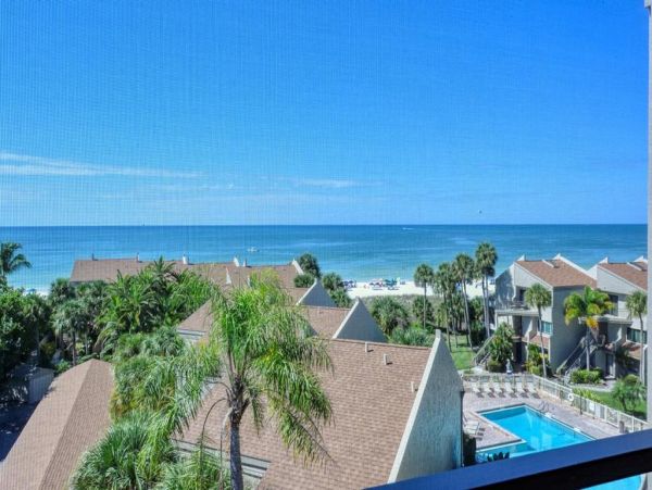 Charming Siesta Key Vacation Condo 3 Bedrooms On Beach Sleeps 6