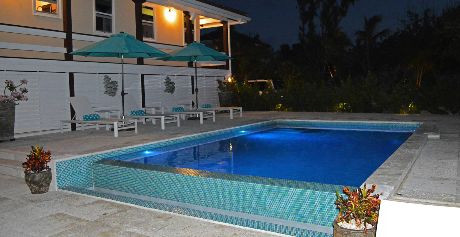 3 Bedroom Full Ocean View in Chalk Sound