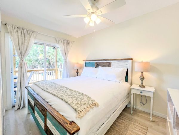 Siesta Key Beachfront Rentals  Vacation Condo with Gulf Views
