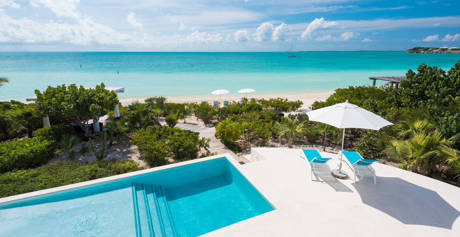 Five Bedroom Beachfront Vacation Home in Turks anc Caicos