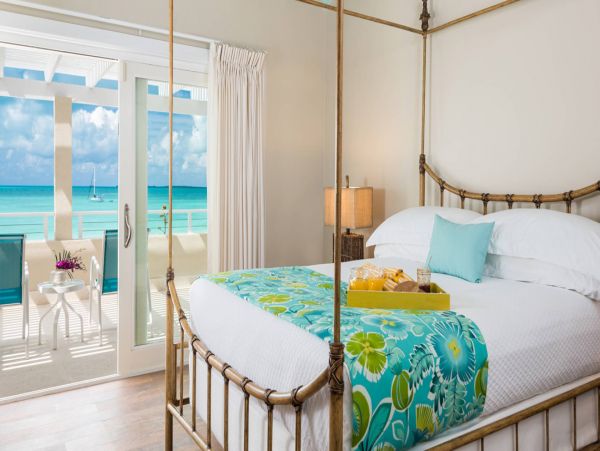Five Bedroom Beachfront Vacation Home in Turks anc Caicos
