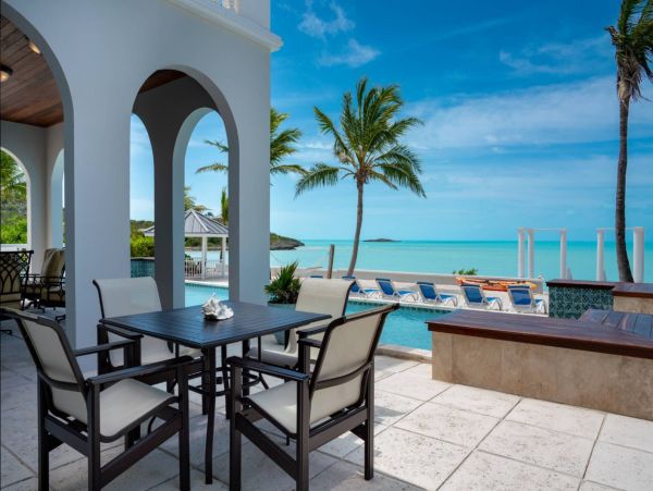 Turks and Caicos Luxury Villa Rental – Turtle Tail Retreat