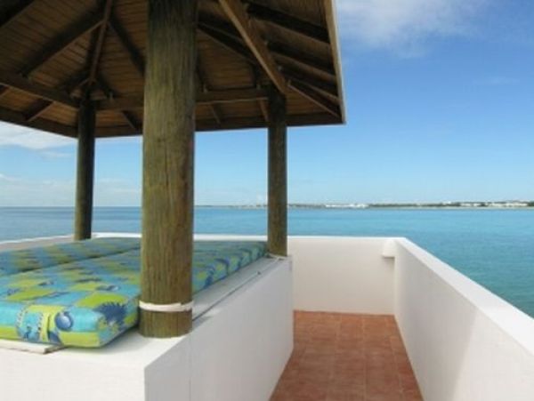 Anguilla Home 973145