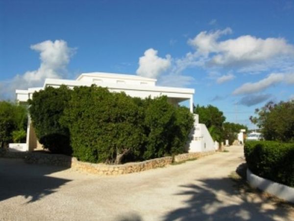 Anguilla Home 973150