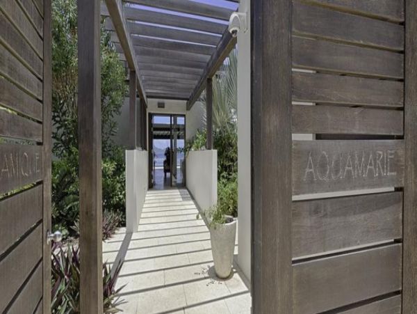 Anguilla Home 973159