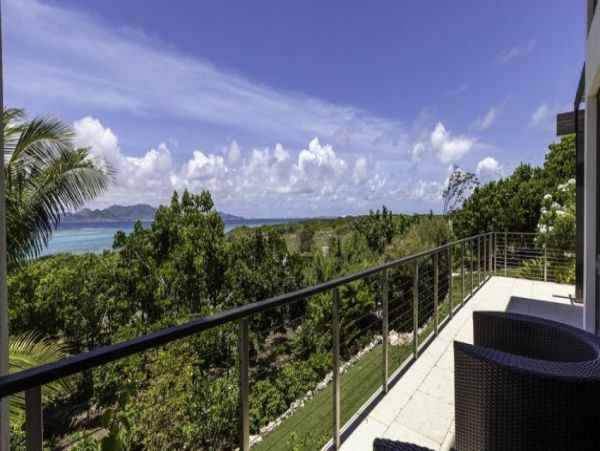 Anguilla Home 973159