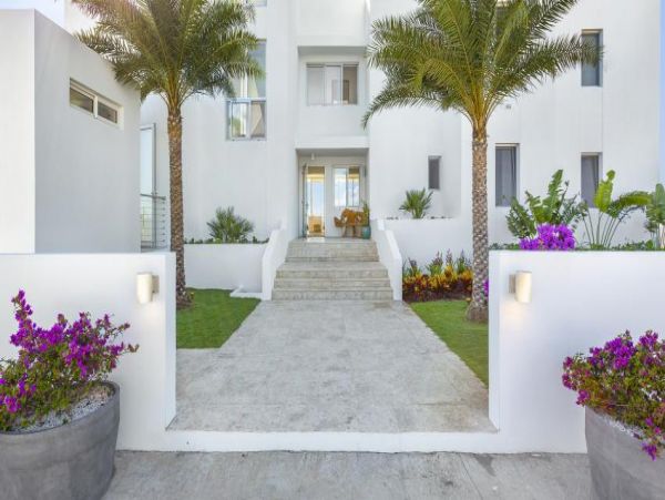 Anguilla Home 973160