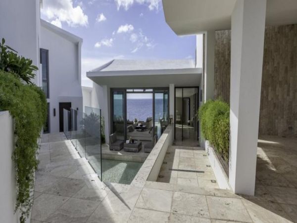 Anguilla Home 973166