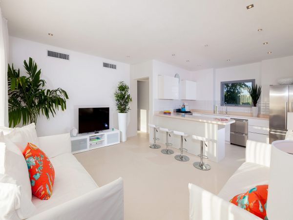 Anguilla Home 973173