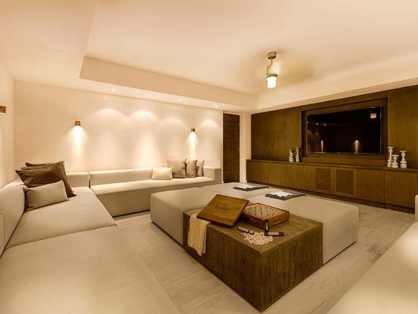 Anguilla Home 973174