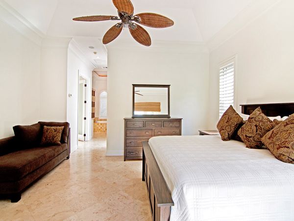 Bahamas Home 973178