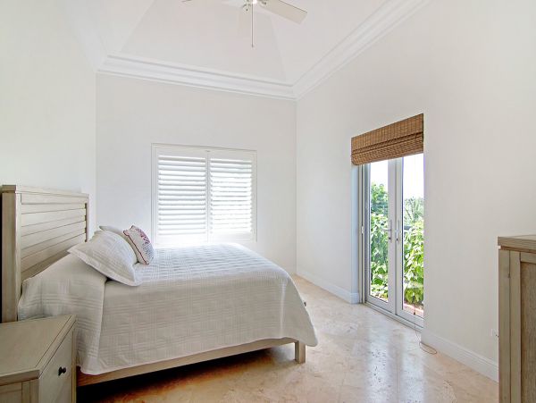 Bahamas Home 973178