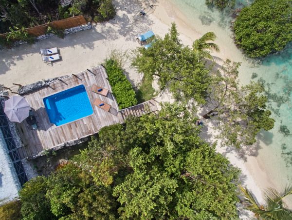 Bahamas Home 973179