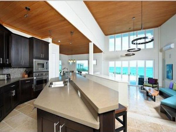 Bahamas Home 973183