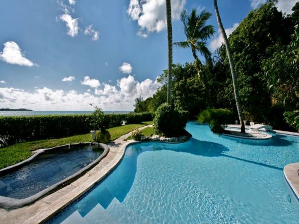 Bahamas Home 973186
