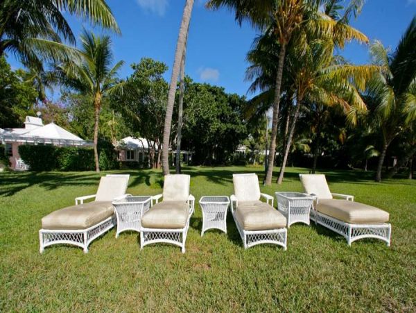 Bahamas Home 973186