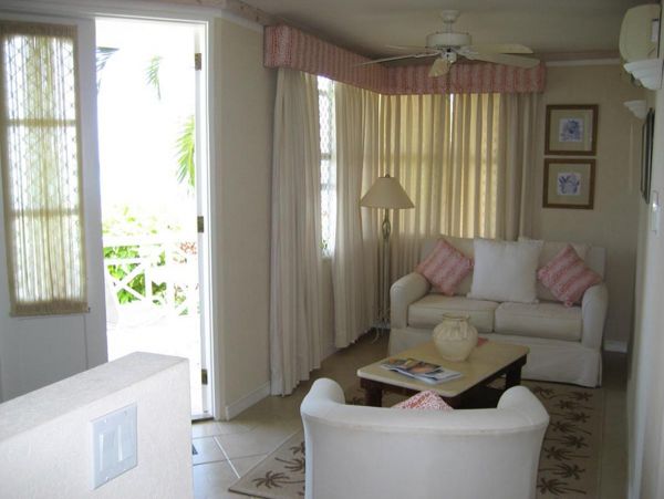 Barbados Condo 973188
