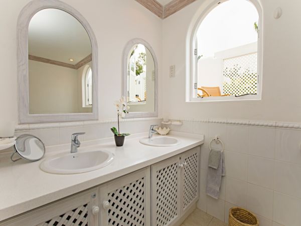 Barbados Home 973205