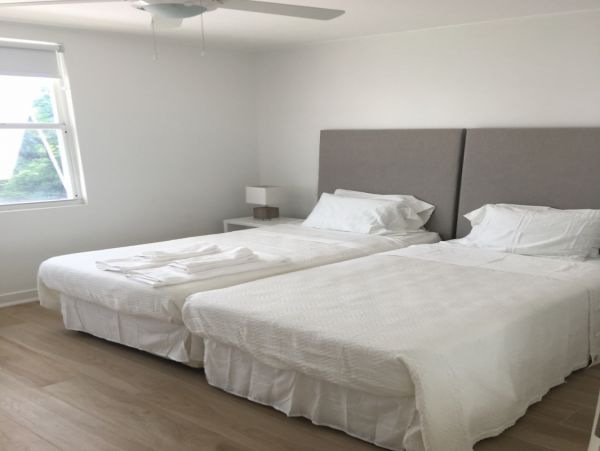 Barbados Condo 973208