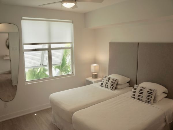 Barbados Condo 973209