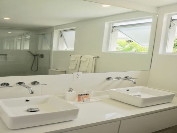Barbados Condo 973209