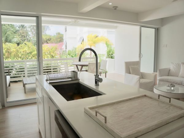 Barbados Condo 973209
