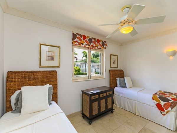 Barbados Condo 973214