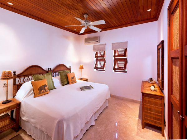 Barbados Home 973268