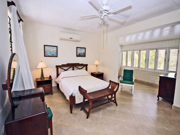 Barbados Home 973272