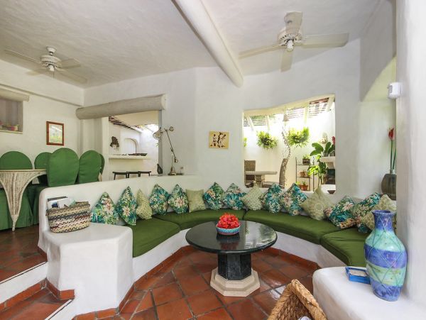 Barbados Home 973326