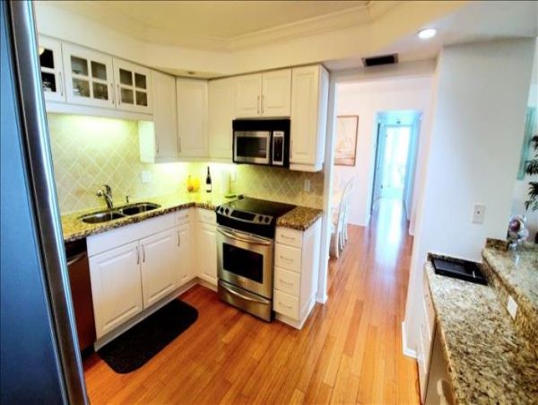 Gulf Views Longboat Key Vacation Condo Two Bedroom